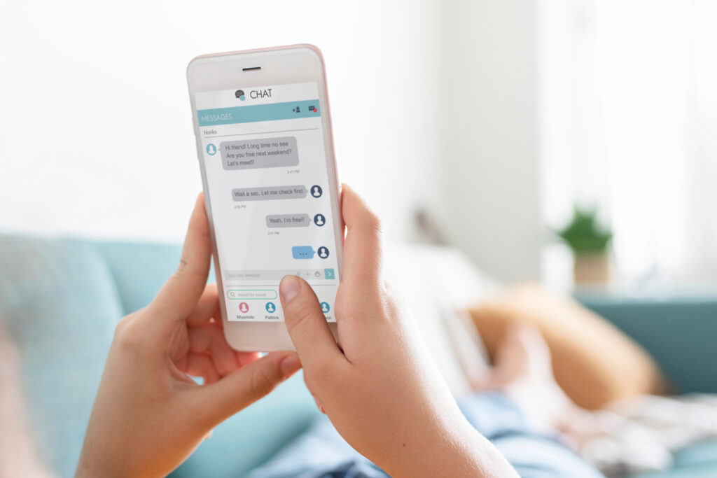 chat online rande psaní zprávy